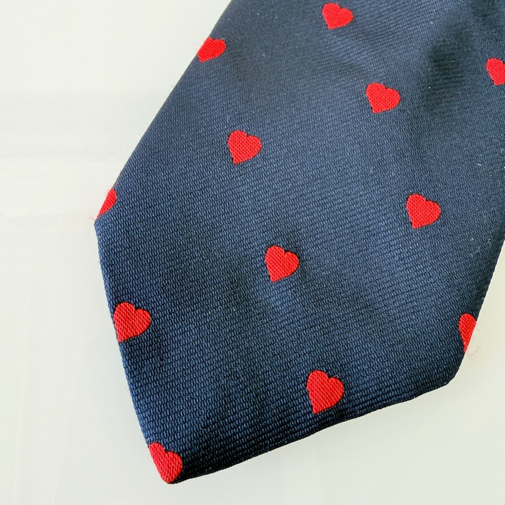 Pintail Necktie Men One Size Navy Blue Excellent Red Heart Pattern USA Made